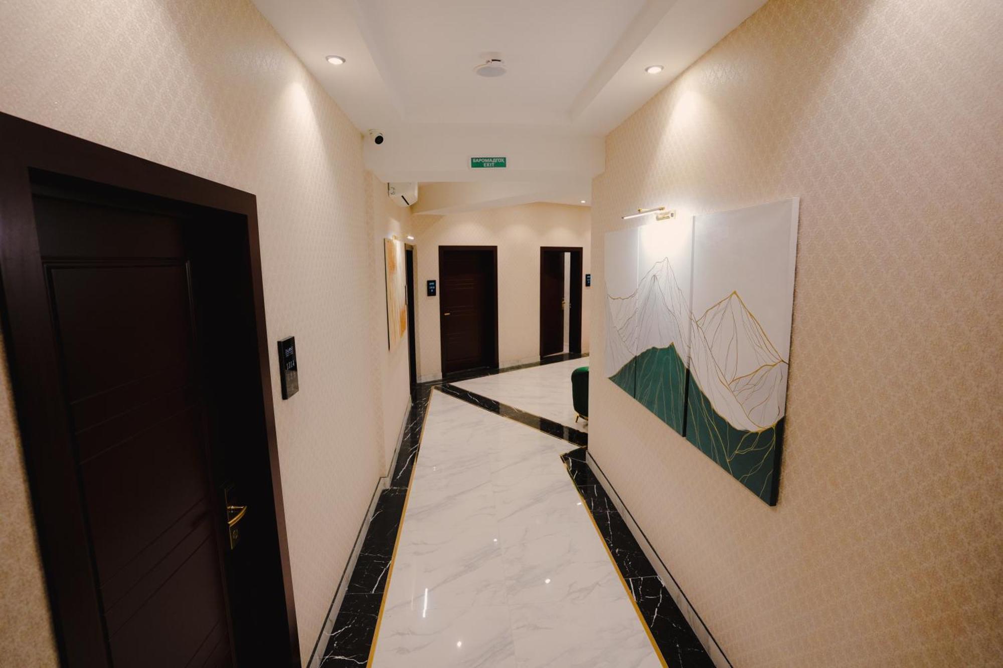 Baland Hotel Duszanbe Zewnętrze zdjęcie