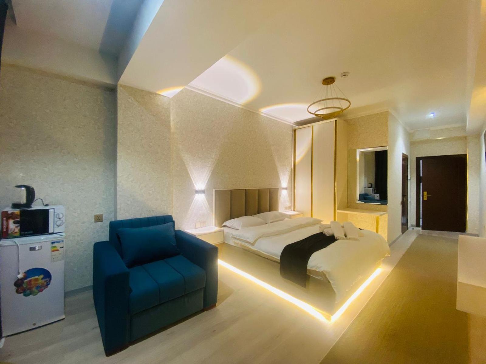 Baland Hotel Duszanbe Zewnętrze zdjęcie